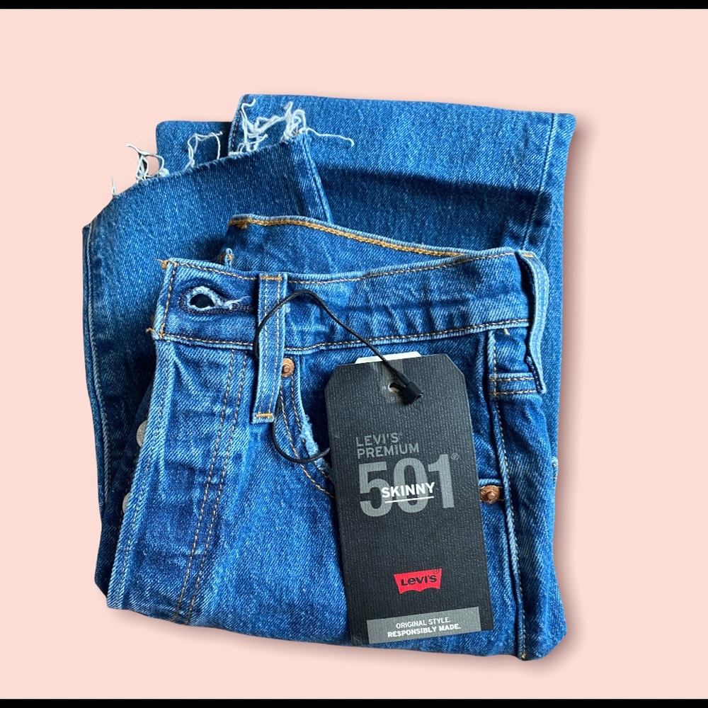 Levi jeans